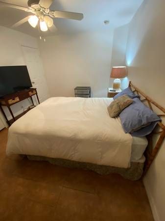 $200 / 1br - Private Bed & Bath (Stuart)63799733784449120