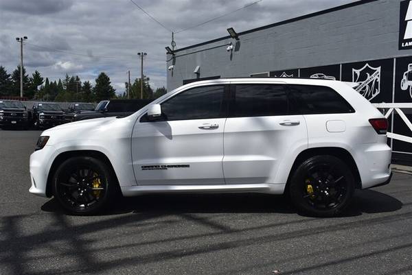 2021 Jeep Grand Cherokee TRACKHAWK  6.2L SUPER CHARGED AWD LOADED - $85,90063435517851265121