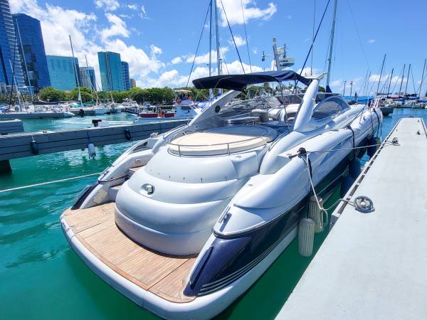 Sunseeker Predator 60ft with 70ft slip 1