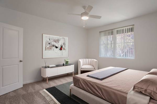$2,088 / 1br - 820ft2 - RENOVATED 1BED1BATH WITH WASHER AND DRYER! CALL NOW (NORTH NATOMAS)63844736958595124