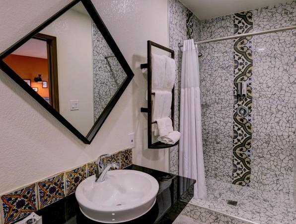 $399 / 1br - NEW WEEKLY RATES || Enjoy an All-Inclusive Stay (South Sacramento)63790861683713122