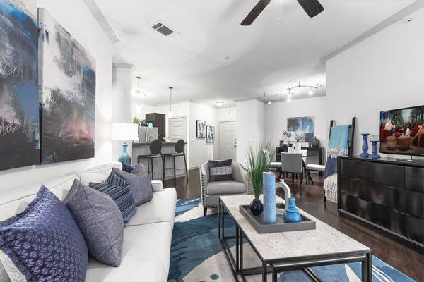 $1,004 / 1br - Move Now and Receive Two Month's Free Rent~Near Major Highway and Toll (Austin)63922558860803120