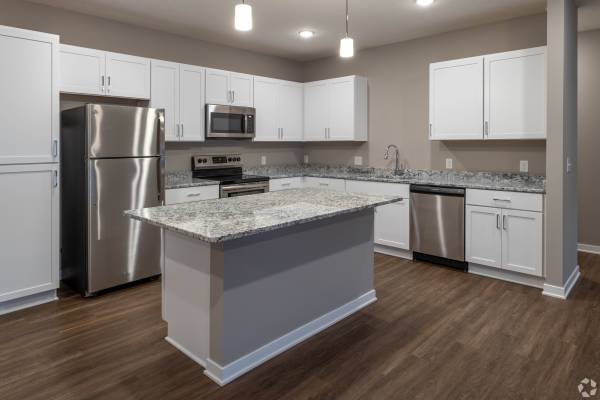 $1,562 / 2br - 1148ft2 - Two Bedroom Available Soon! (West Omaha/Bennington)64020674220289120