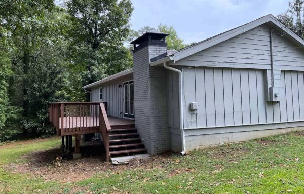 $1,045 / 3br - 1325ft2 - Clean as a Whistle! 3 Bed, 2+ Bath. Avail Oct 3. (Marietta)63964529912194124