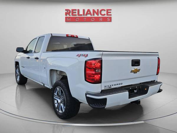 2018 Chevrolet Silverado 1500 Double Cab Custom Pickup 4D 6 1/2 ft - $16,995 (Malden,MA)63470622630147124