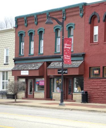 Large Commercial Space Downtown Schoolcraft, MI - right on US-131 1