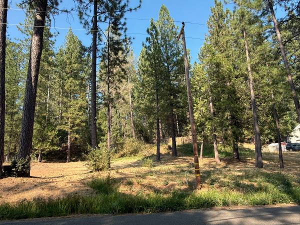 $69,000 3 Level Nevada City Lots with Easy Access, On Grid (Nevada City)63952102822531122