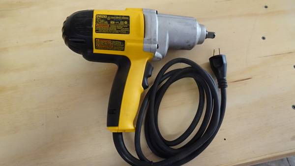 Dewalt corded electric 1/2" impact wrench DW293 1