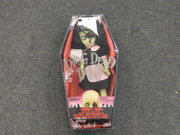 PRE-OWNED LIVING DEAD DOLLS "PEGGY GOO" 1