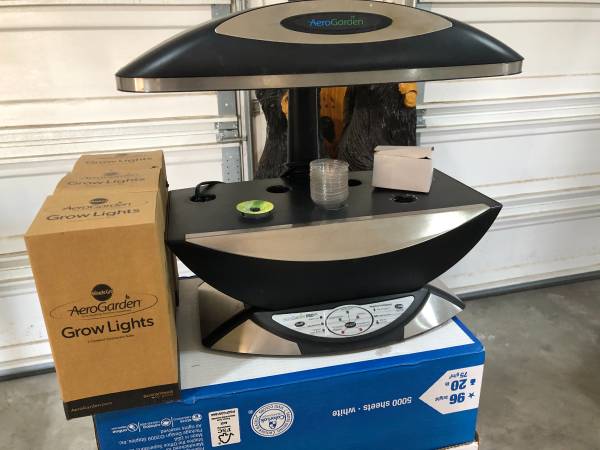 Aero Garden & Supplies 1