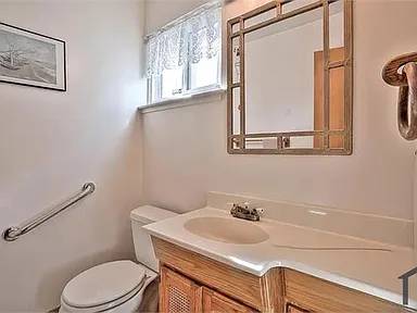 $1,700 / 3br - 1795ft2 - Encantadora casa de 3 habitaciones y 2.5 baños en alquiler en Castro Valley (Castro Valley)63868040668803122