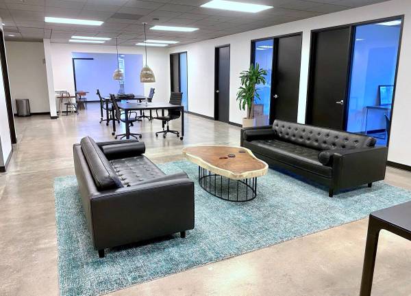 $595 *Disponible Ahora* Oficina Privada Para Uno Con Amenidades @ WorkSpace! (Carlsbad)63621322870531122
