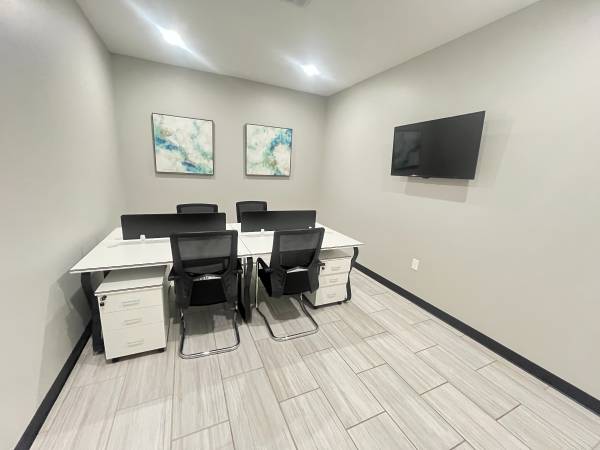 $215 Work Smarter in Bedford: Reserved Desks & Office Perks (404 Airport Freeway Frontage Road)63867601951875121