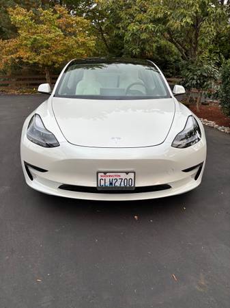 2021 Tesla Model 3 AWD de gran autonomía, SOLO 18.000 MILLAS, COMO NUEVO - $27.777 (Mercer Island)63470611691137124