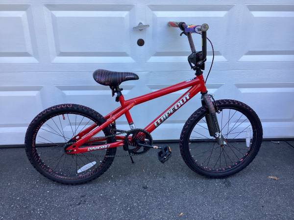 Dynacraft Wipeout 20” Bike 1