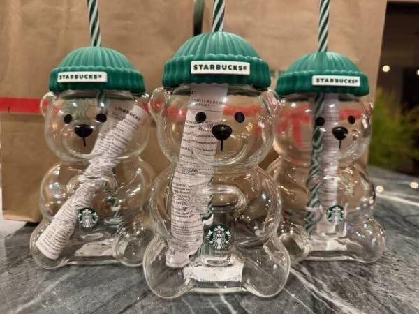 Starbuck bear tumbler 2.0 1