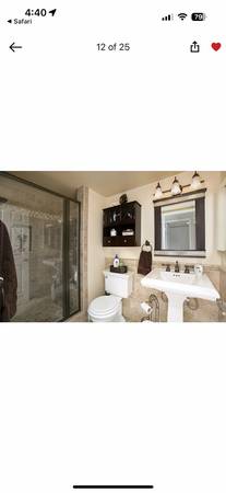 Free bathroom vanity light and mirror Poway 1