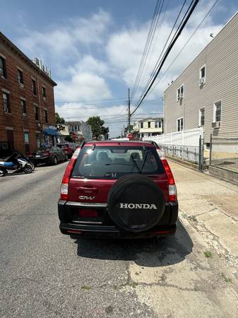 2005 Honda CR-V LX - $4,500 (Woodhaven)63654722628097122
