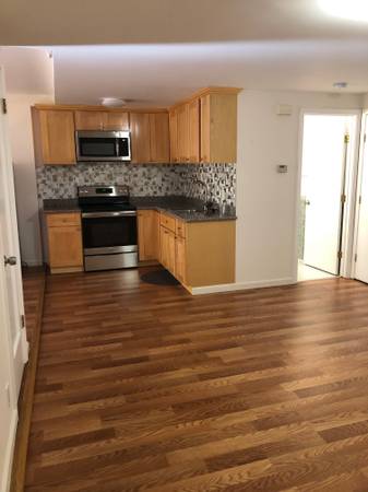 Bright 2BR Lower Unit – Outer Richmond – Private Entrance, Patio, Park 1