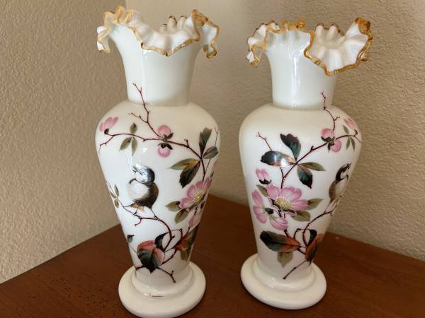 Pair of Antique Decorative Vases with Bird and Floral Design 1
