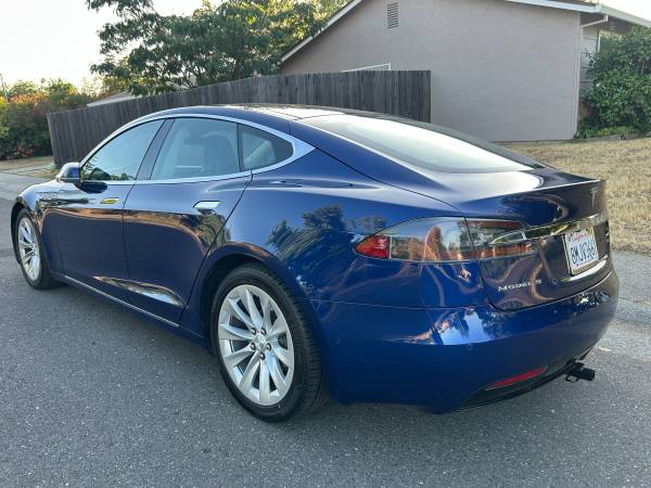 2016 Tesla Model S - 83,090 Miles - New Body Style - Financing Avail - $16,500 (Orangevale)63619153231617121