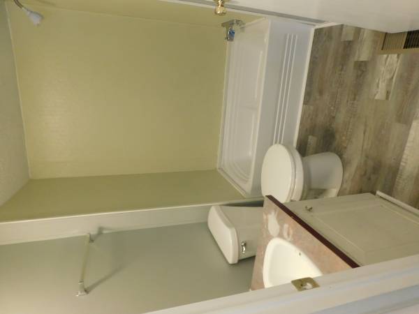 $850 / 3br - Renovated Manufactured Home - Multi Sectional (Bowling Green)63846719281281123