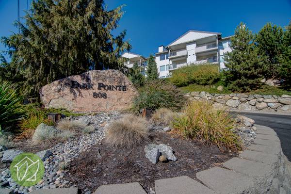 $1,800 / 2br - 1080ft2 - Condominio en el último piso de Park Pointe, alquiler fuera de temporada (Chelan)63785453129859120