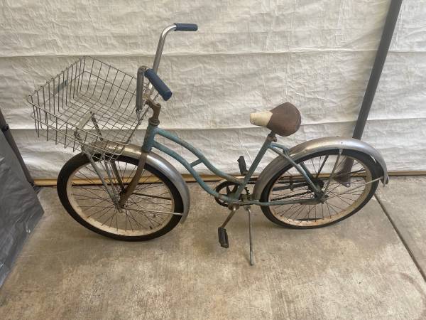Vintage 1950s Montgomery Wards "Hawthorne " Ladies Bike 26" 1