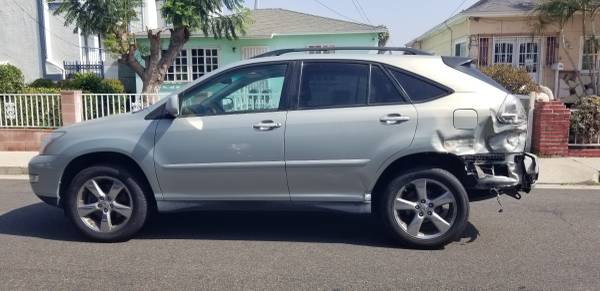 2007 Lexus RX 350 SUV, 176 mil millas, funciona perfectamente, maletero abierto, pasa smog - $2.400 (Los Ángeles)63470893031427121