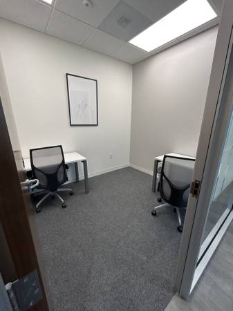 $389 Furnished Private Office Downtown w/ FREE FITNESS CENTER ONSITE! (San Diego)64217149014146121
