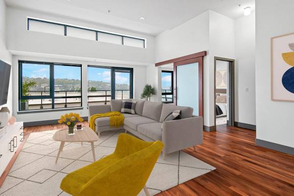$1,771 / 561ft2 - Stylish ceramic tile surrounds in baths, Peloton Bikes (Eastlake)63862288809475123
