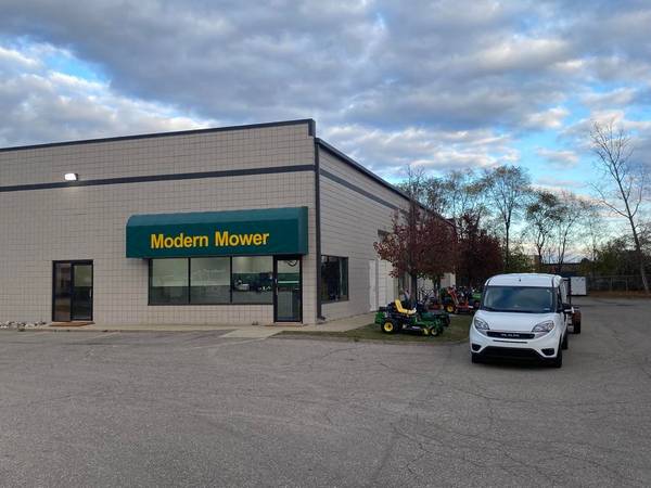 Outdoor Power Equipment Technition - Tools and Training Provided 1