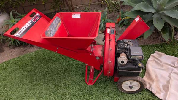 MTD chipper Shredder Mulcher Gas Wood Chipper 1