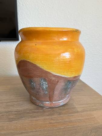 Pottery Barn Vase 1