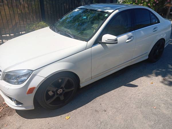 2010 C300 MBenze - $4,000 (sunnyvale)63470229025281121