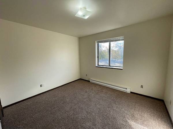 $795 / 3 habitaciones - 875 pies² - 362 E. Birch Ave. #15 - Disponible AHORA (Barron, WI)63845959986049124