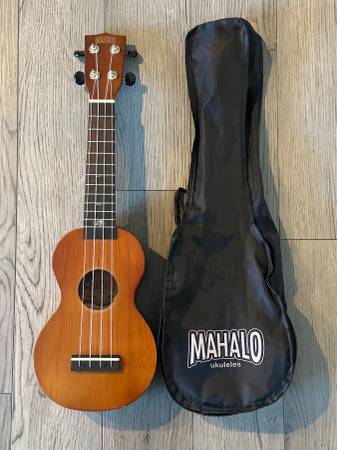 Mahalo MR1TBR Rainbow Series Soprano Ukulele, Transparent Brown 1