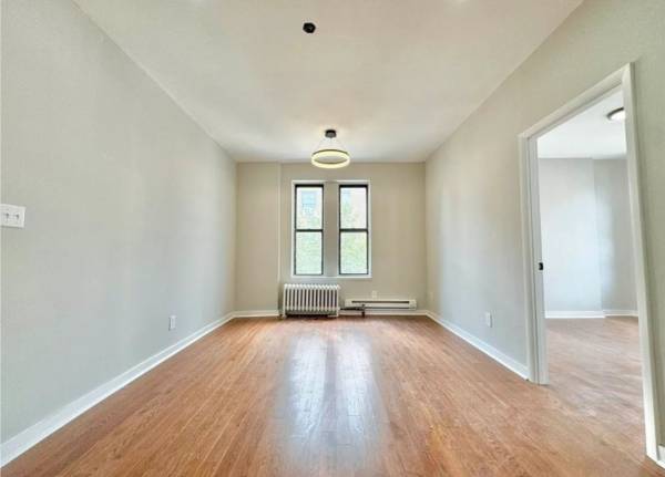 $2,650 / 2br - No Fee**Spacious 2bed**W/D( Flatbush) (Flatbush)63788738336385123