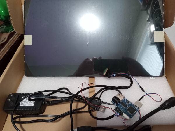 15.6" HDMI interface LCD with capacitive touchscreen 1