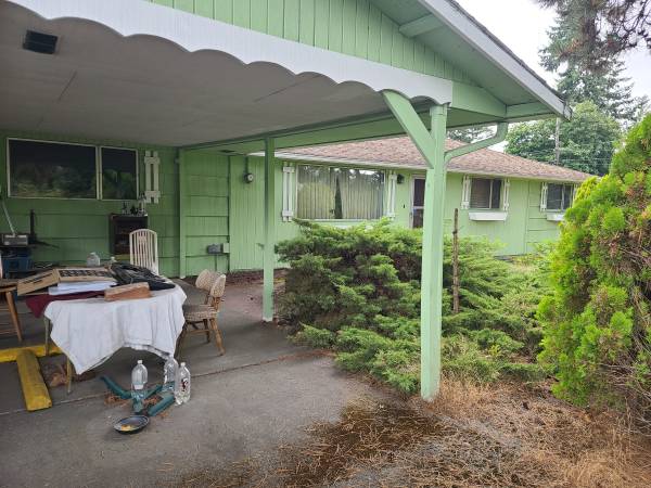 $640 / 4br - We R Searching 4 a Housemate 2 Live With Us (In Parkland, Tacoma)63885005990659123
