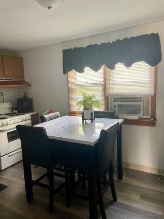 $1,360 / 2br - Lovely 2 Bedroon Side by Side Duplex (Depew)63925204924546123