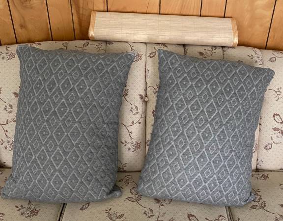 Brooklyn Bedding Pillow 1