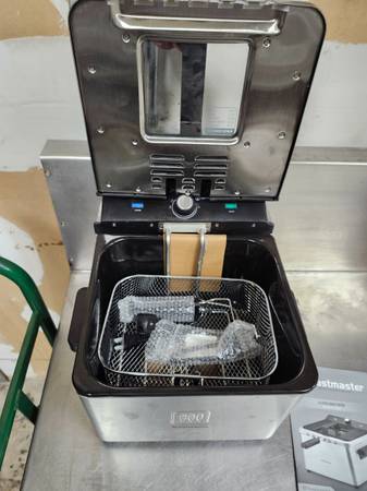 #34- ELECTRIC DEEP FRYER 1
