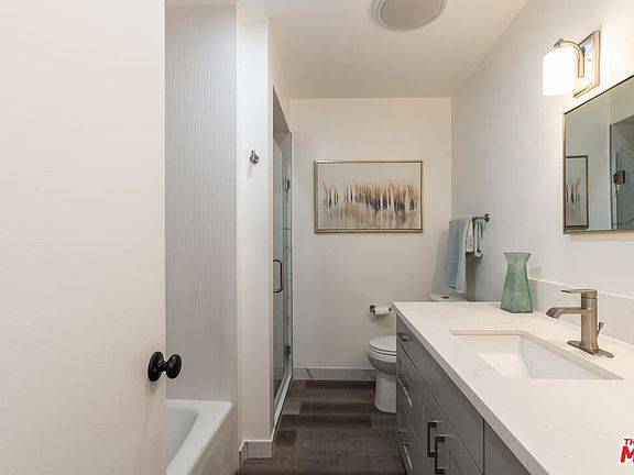 $1,400 / 1br - ******unit located in the highly sought-after Somerset Condos. ***63701148649091121
