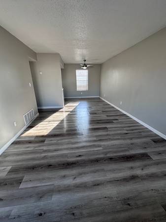 $1,013 / 1br - 🌟 Cozy 1-Bedroom Apartment Available Now – Great Location in El Paso! (El Paso, TX)63971415176067120