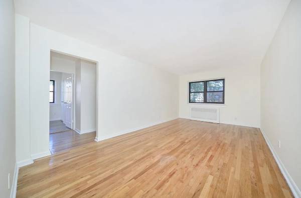 $1,700 / 2br - Renovated 2BR in Historic Brownstone (11216)63698553220227121