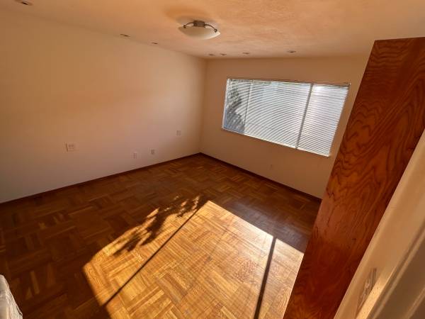$1,640 / 1br - Habitación 1640 en Glen Park con baño privado, cerca de Bart y Glen Park Canyon63668079518337120