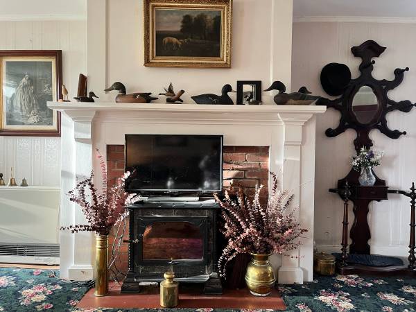 $1,985 / 2br - 1700ft2 - Country House for Rent: 7 miles to Montpelier (Barre Town)63976979481346122