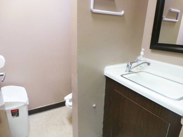 $5,000 / 1250ft2 - Office Space in the Kensington area (Kensington)63912044038786123