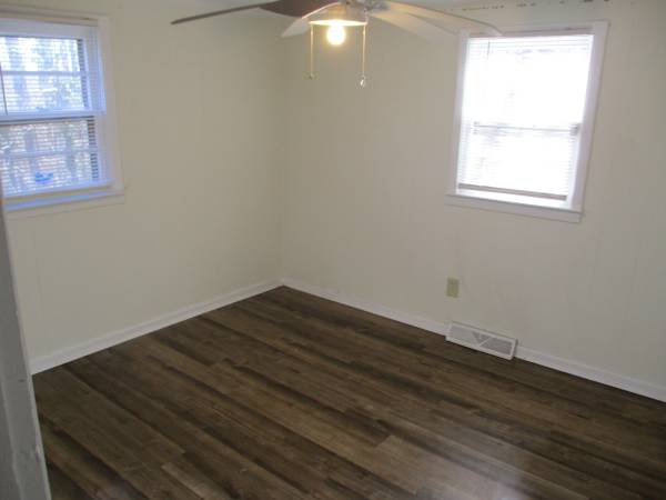 $1,500 / 3br - 3 Bed 1 Bath (Reidsville N.C.)64027275143297123